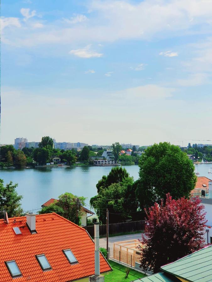 Near Lake Two Bedroom Fully Furnished Apartment Vienne Extérieur photo