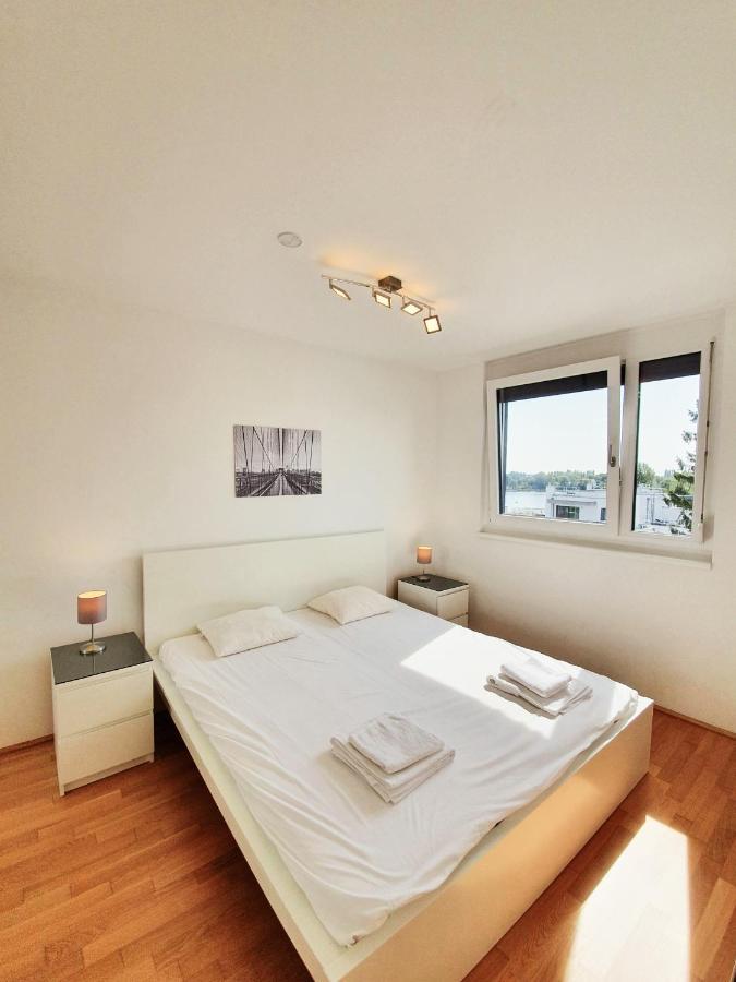 Near Lake Two Bedroom Fully Furnished Apartment Vienne Extérieur photo